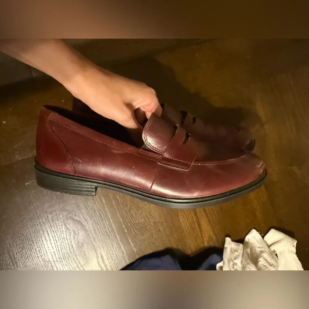 ECCO Leather Loafer SIZE 8.5 - Picture 9 of 12